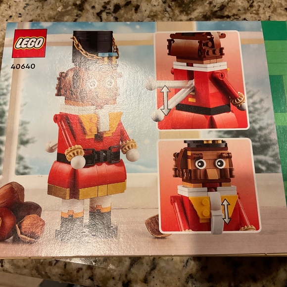 Lego Nutcracker 208 pieces new and sealed - Picture 3 of 3